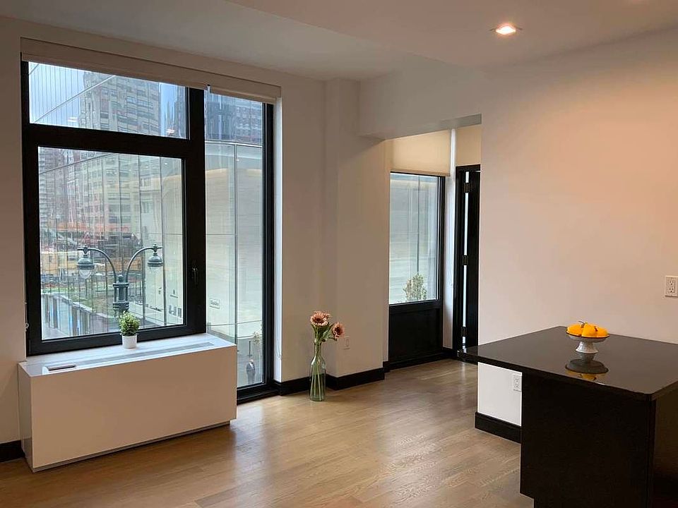 1st image of 401 W 33rd St #3B