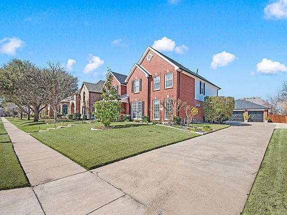 3rd image of 10 Meadow Ridge Dr