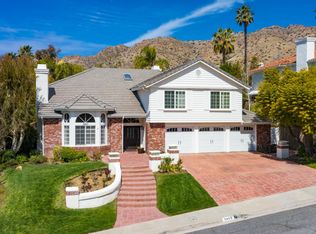 5465 E Napoleon Ave, Oak Park, CA 91377