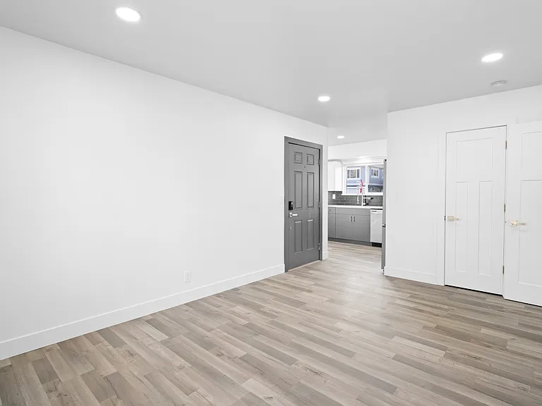 26 W Girard Ave #C — Photo 10