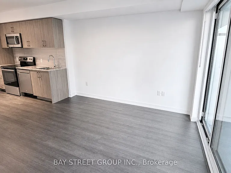 4010 Eglinton Ave W #1016 — Photo 10