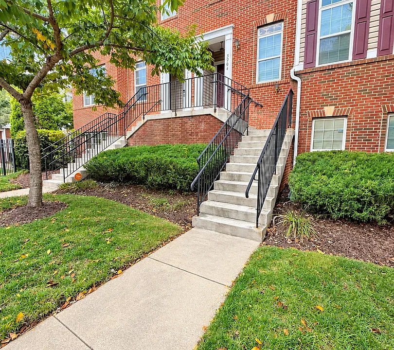 5504 Capital Gateway Dr #415