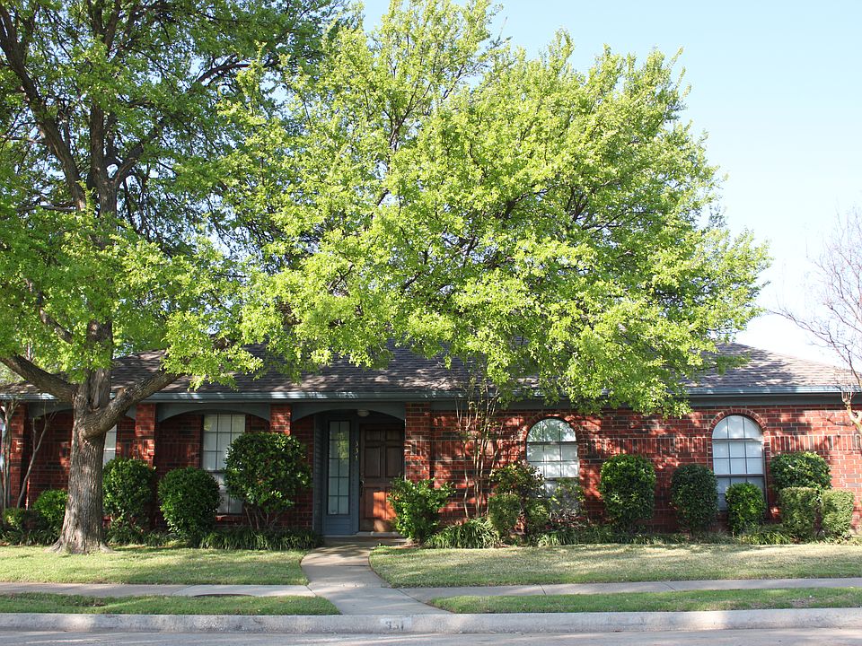 1st image of 331 Parkwood Ln