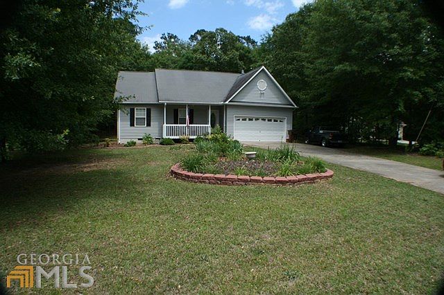 1st image of 77 Stillwood Dr