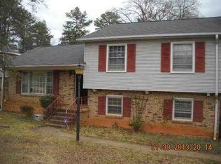208 Quartermaster Rd, Spartanburg, SC 29301