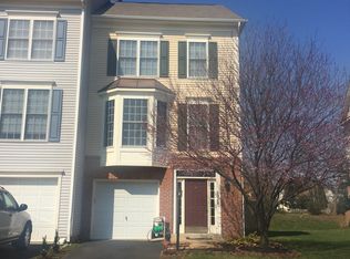 8822 Howland Pl, Bristow, VA 20136