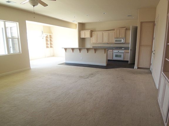 4th image of 2759 Geary Ave