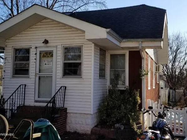 3900 Victory Blvd, Staten Island, NY 10314