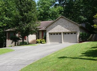 246 Scenic View Dr, Clinton, TN 37716
