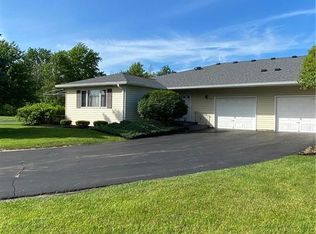 5861 Goodrich Rd APT 11A, Clarence, NY 14032