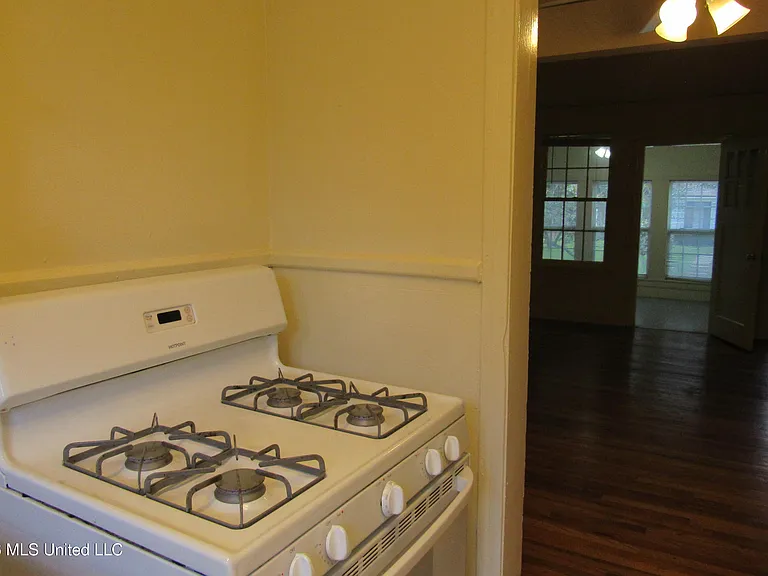 1055 Carlisle St #D — Photo 18