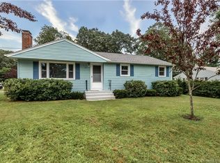 27 Washburn Dr, Plainville, CT 06062