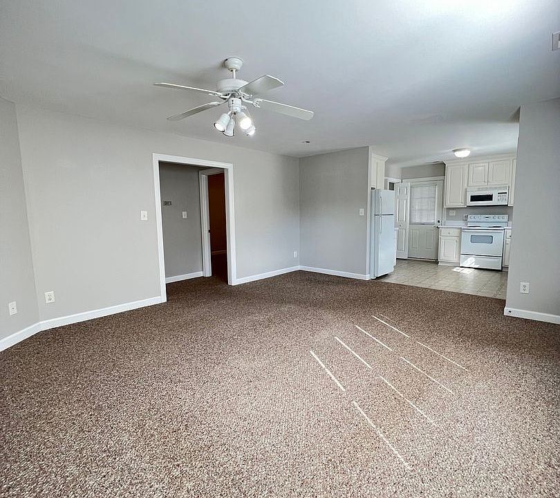 1st image of 119 Brookside Ln #107