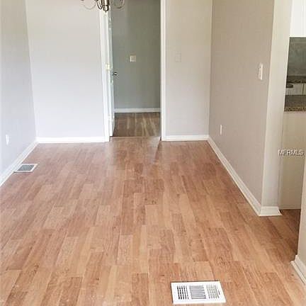2nd image of 2806 Pembrook Dr