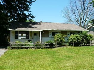 4111 Knickerbocker Rd, Sheffield Lake, OH 44054