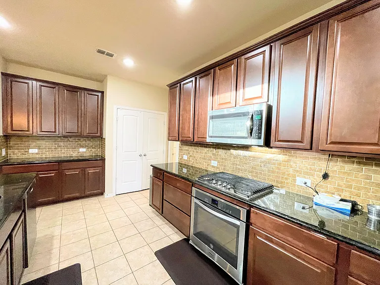 11513 Morrow Ln — Photo 28