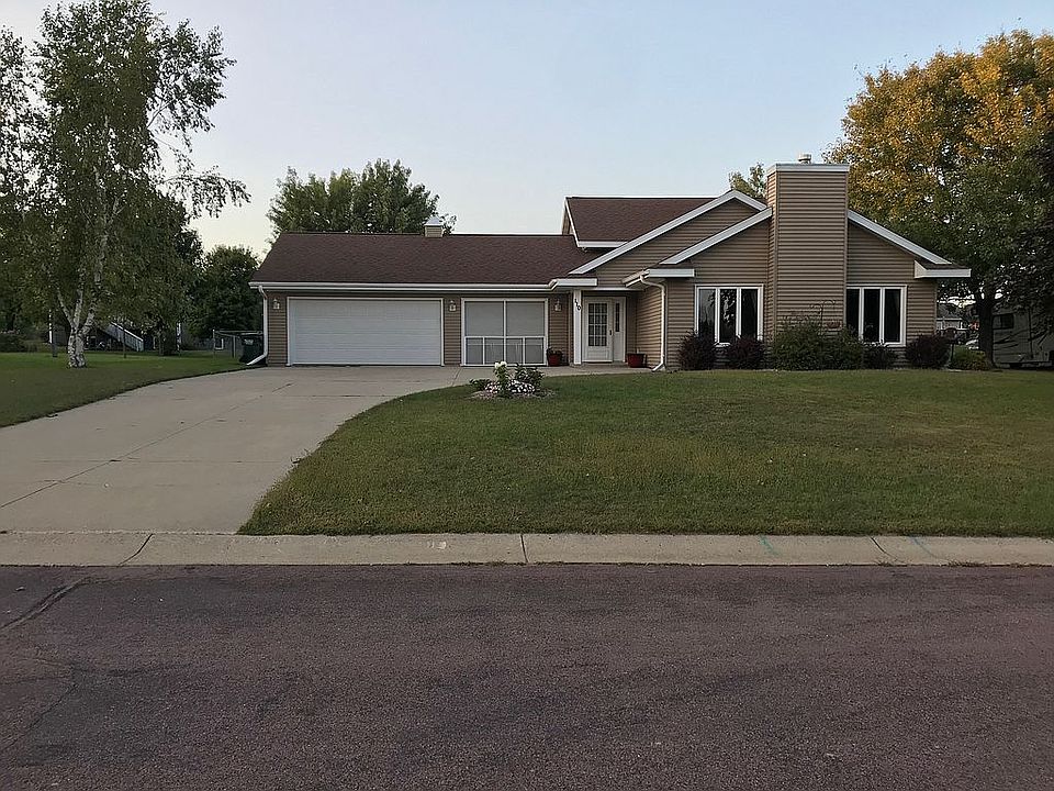 1st image of 110 Shoreview Dr