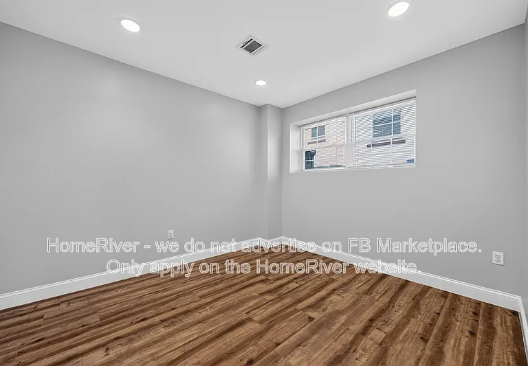 508 2nd Ave #1 — Photo 17