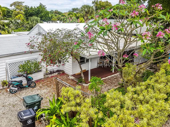 1005 NE 17th Street, Fort Lauderdale, FL 33305