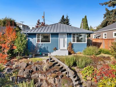 4115 Fauntleroy Way SW, Seattle, WA, 98126