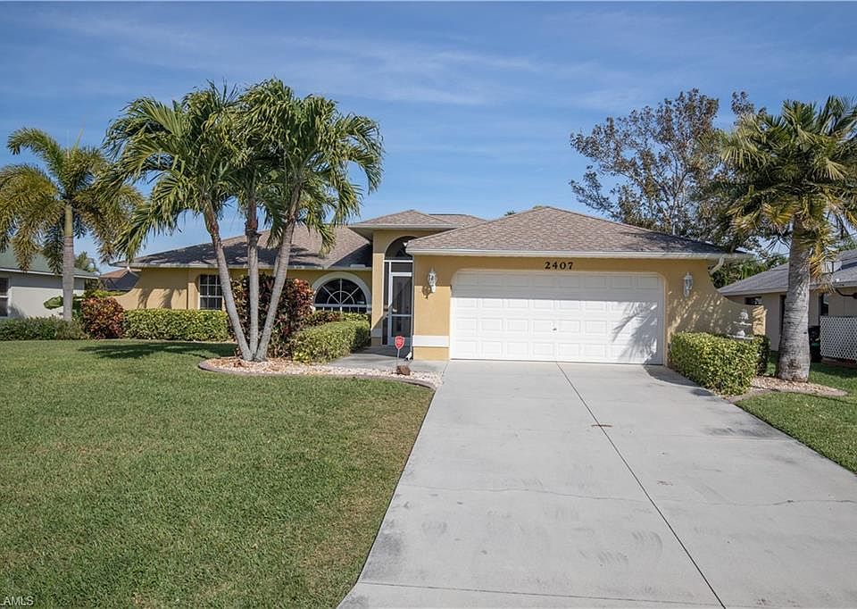1st image of 2407 SW 39th Ter