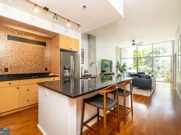 130 Arizona Ave NE Unit 204, Atlanta, GA 30307