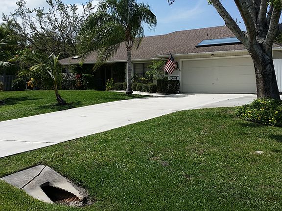 5th image of 1847 SW Stratford Way