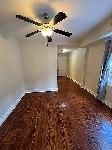4233 Ulloa St — Photo 10