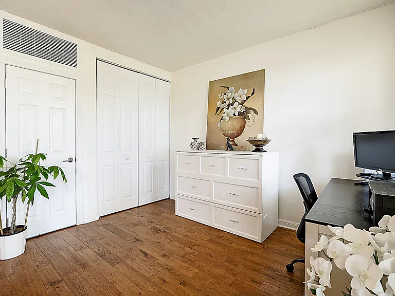 3414 W Mallory Blvd — Photo 5