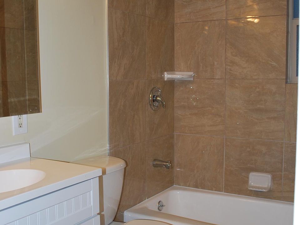 1st image of 215 E Vidas Ave APT 1