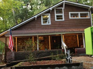 200 Pinehill Cir, Laceys Spring, AL 35754