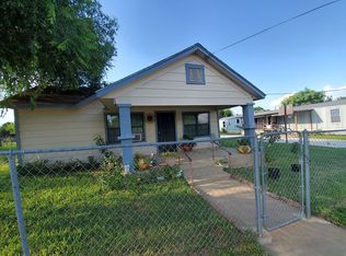 306 E Kohler St, Hebbronville, TX 78361