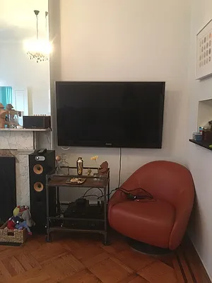 Rented by Roberta Russell, LREB | media 20