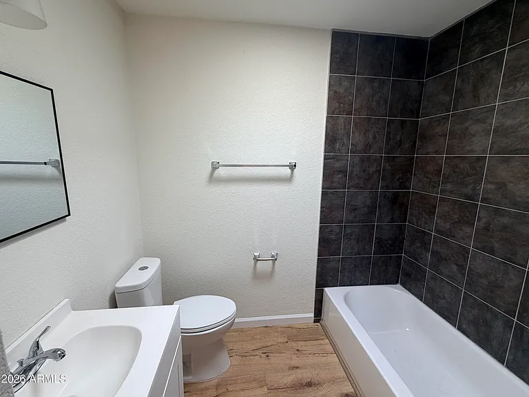 6038 S Alameda Rd #2 — Photo 12