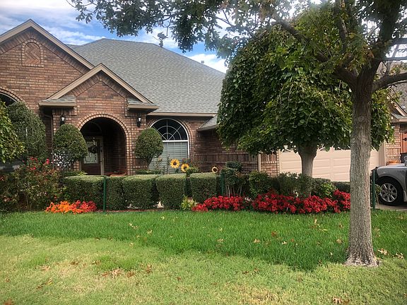 4th image of 7615 NW Chesley Dr