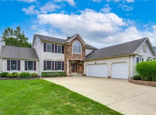 5675 Arlyne Ln, Medina, OH 44256