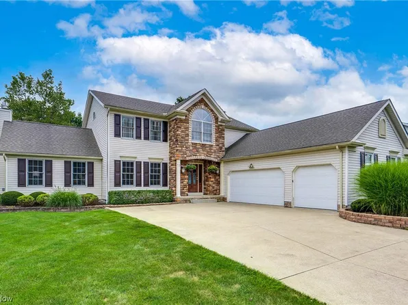 5675 Arlyne Ln, Medina, OH 44256