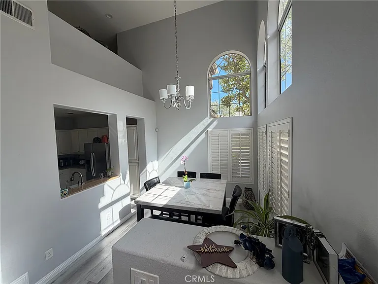 5540 Patricia Way — Photo 11