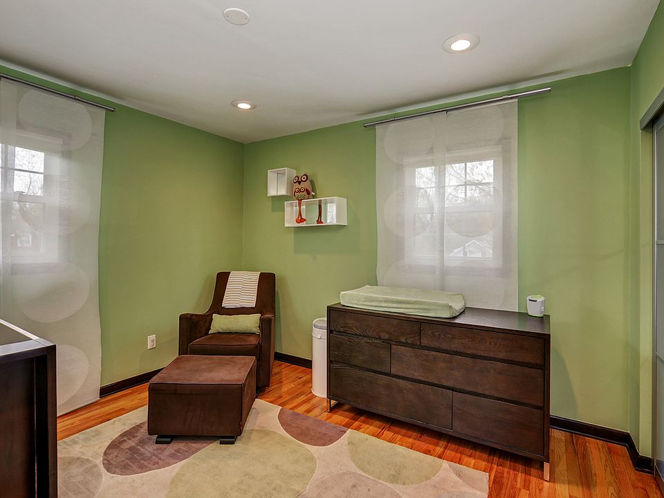 2nd image of 47 Franklin St