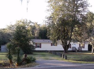 293 Tom Fripp Rd, Saint Helena Island, SC 29920