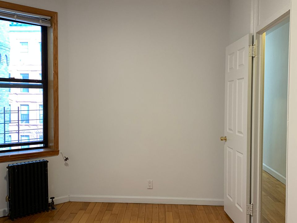 2nd image of 112 W 138th St APT 1A