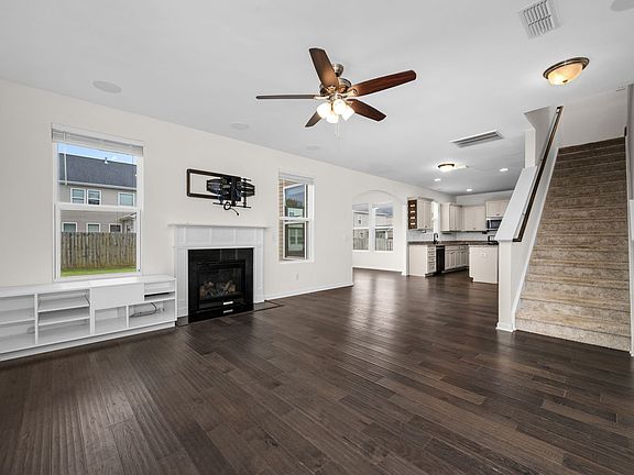 4th image of 2505 Miranda Dr