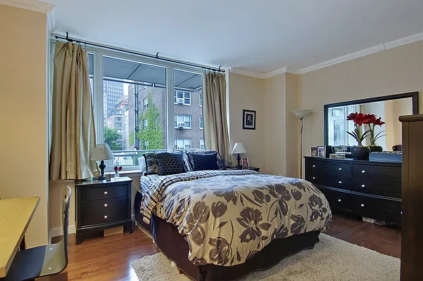 Rented by Corcoran | media 23