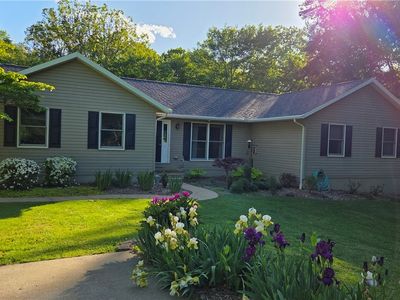 239 Cornes Rd, Little Hocking, OH, 45742