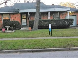 1019 S Britain Rd, Irving, TX 75060