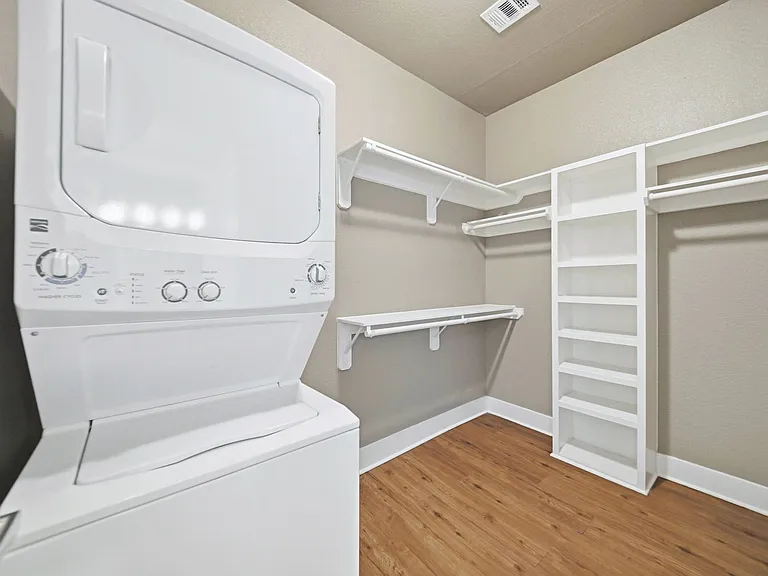 Northgate Proper — Photo 38