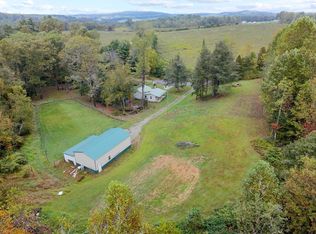 487 Dry Twig Rd, Laurel Fork, VA 24352