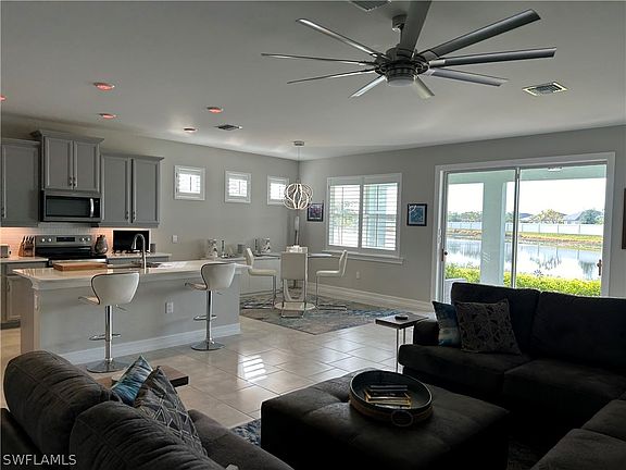 2nd image of 15012 Great Laurel Ct