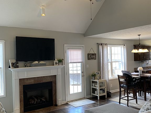 5th image of 1228 Meachem Dr