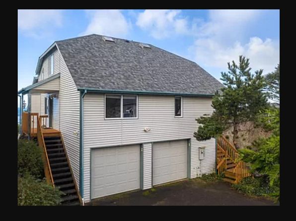 3849 Evergreen Ave #2